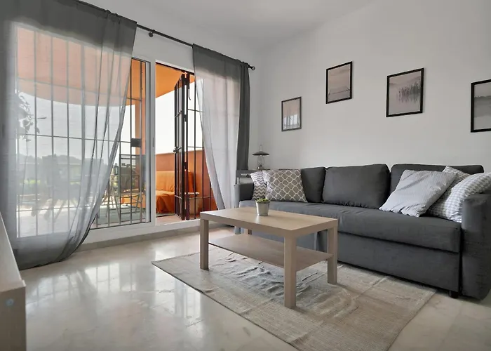 Apartamento En La Chapas La Reserva De - Reserva De 274 Marbella